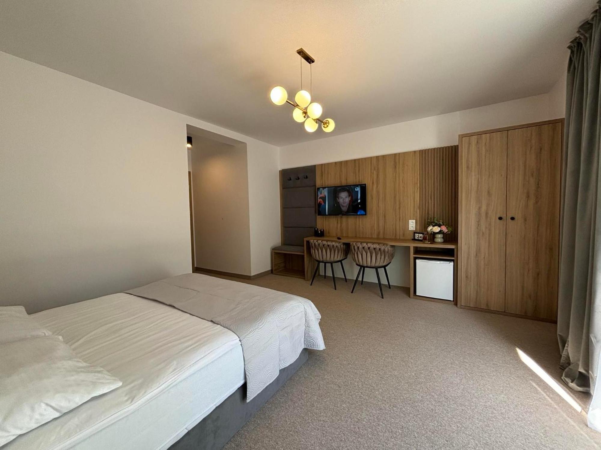 Resort Eden Domki, Apartamenty I Pokoje Jastrzebia Gora Exterior photo